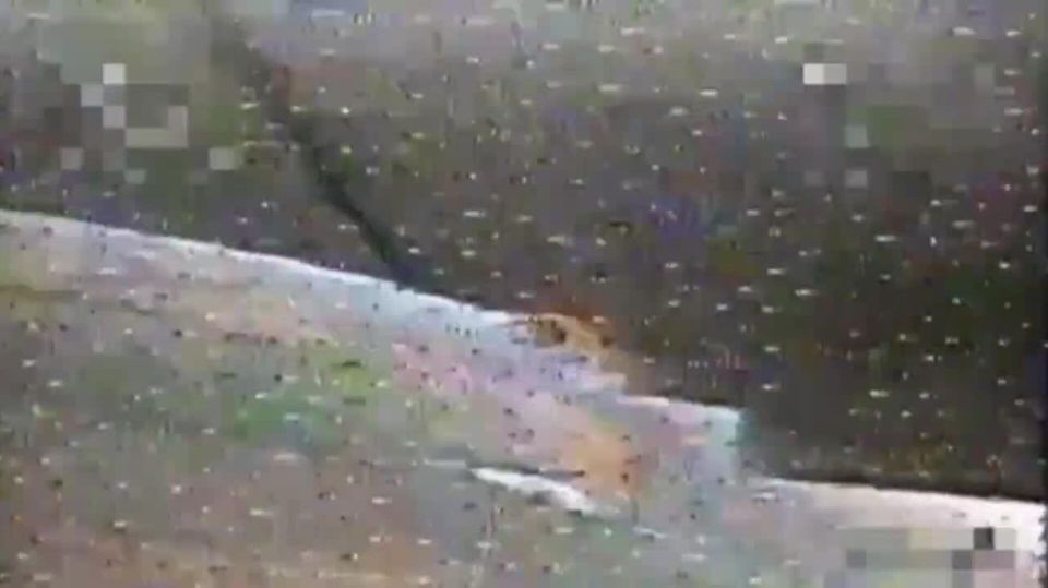 Видео удара БМ-35 по ветряной электростанции в окрестностях Краматорска публикует "Хроники Гераней"