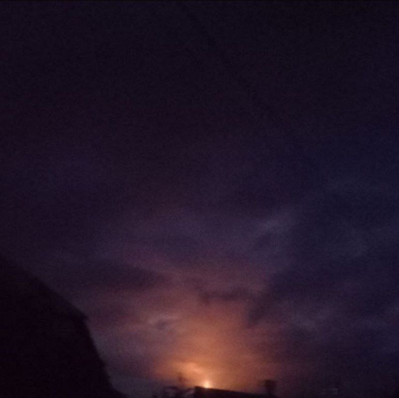 Украинские военные взрывают мосты к юго-востоку от Славянска и Краматорска