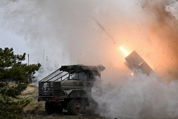 ��ջ: ����� ������ �������� �� ������ ����� ��������� ���� � ������� ���������