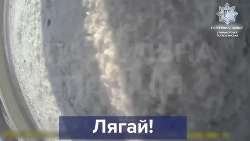 Момент ударов 09.02 Гераней/БМ/-35 по технике напротив заправки в Краматорске