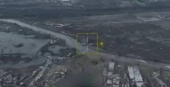 ВС РФ уничтожили дамбу в районе Осыкового на Славянско-Краматорском направлении, перерезав логистику ВСУ в регионе