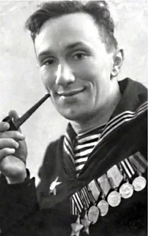 Александр Коц: ВЕЧЕРНИЙ ЗВОН:. герой уходящего дня