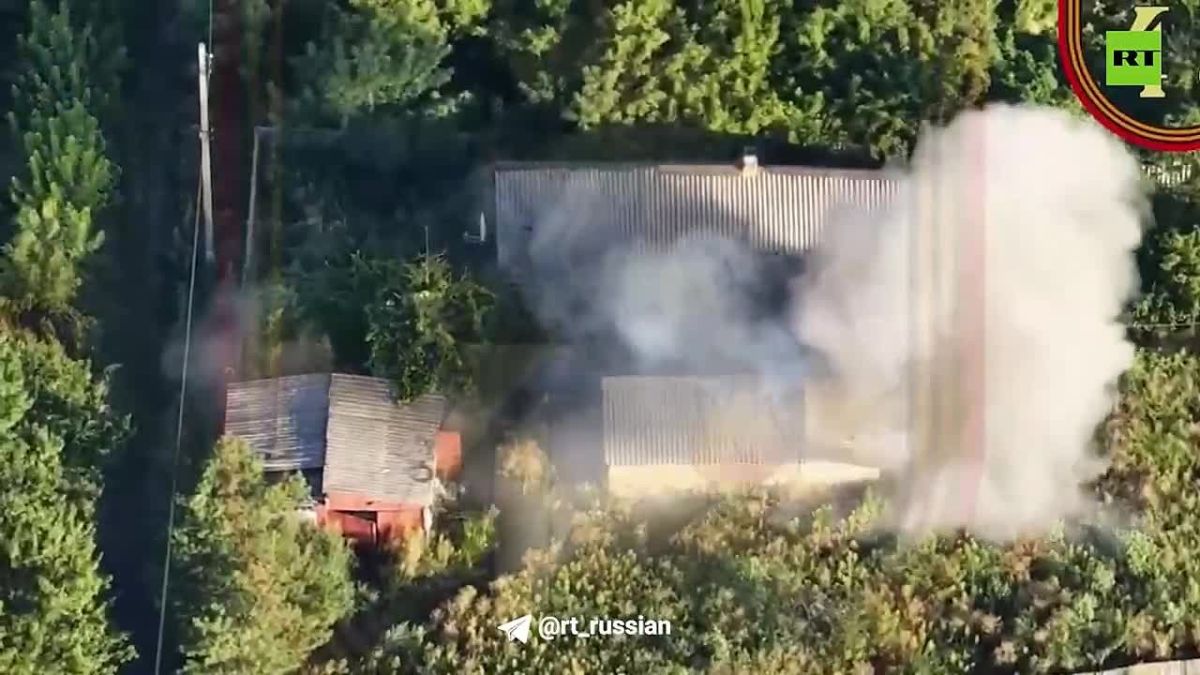 Точное попадание по двум вражеским пунктам управления БПЛА в Дружковке