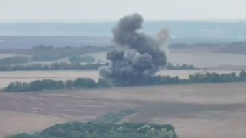 Минобороны России показало ликвидацию боевиков авиабомбами ФАБ-500